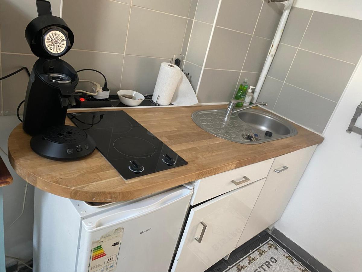 Studio Cosy 5 Mn De La Gare 10 Mn Des Plages سُت المظهر الخارجي الصورة
